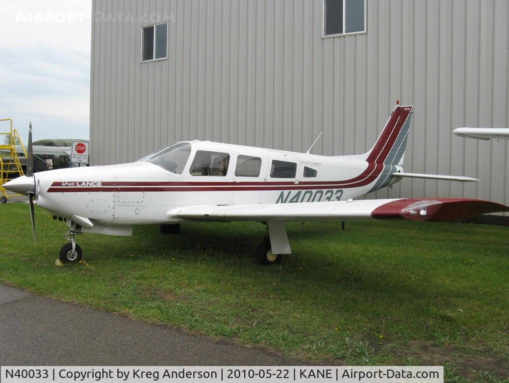 N40033, 1977 Piper PA-32R-300 Cherokee Lance C/N 32R-7780509, At Blaine Aviation Weekend 2010.