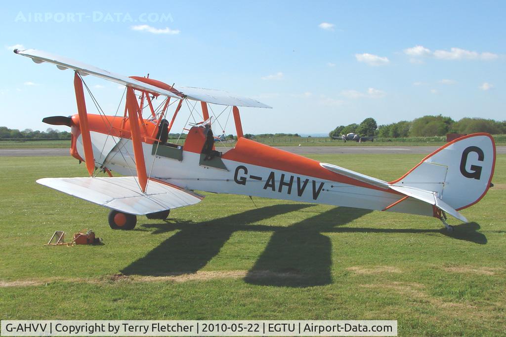 G-AHVV, 1943 De Havilland DH-82A Tiger Moth II C/N 86123, at Dunkeswell