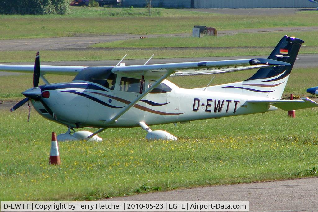 D-EWTT, Cessna T182T Turbo Skylane C/N T182-008877, German Cessna at Exeter