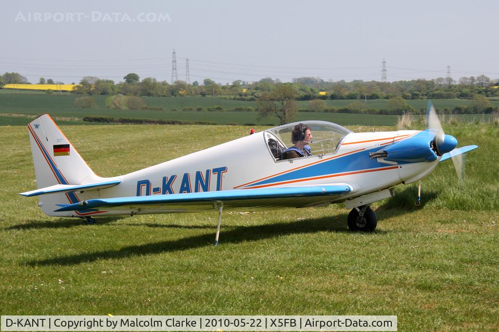 D-KANT, Sportavia-Putzer Fournier RF-4D C/N 4086, Fournier RF-4 at Fishburn Airport in 2010.