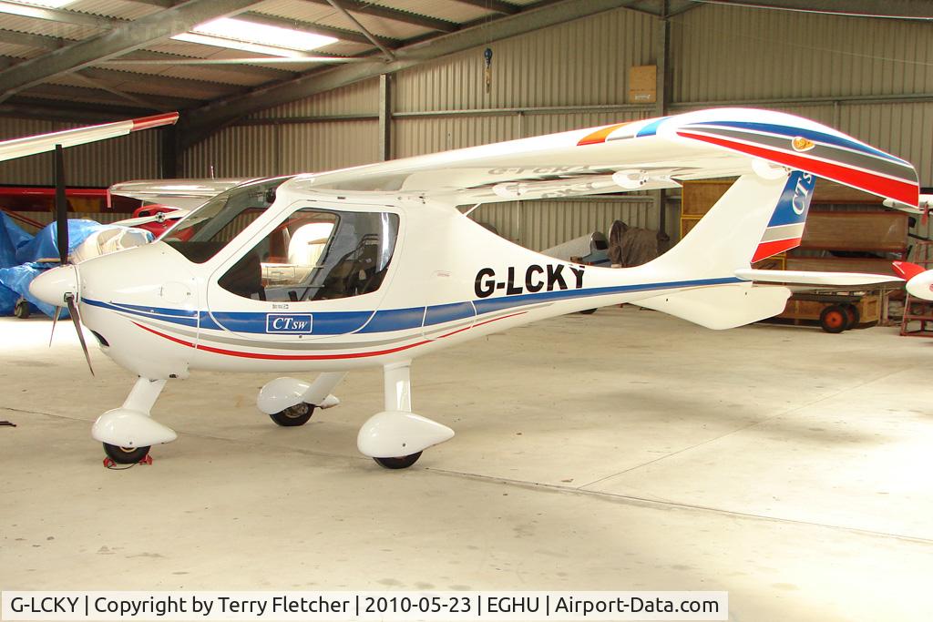 G-LCKY, 2007 Flight Design CTSW C/N 8274, CTSW at Eaglescott , Devon (UK)