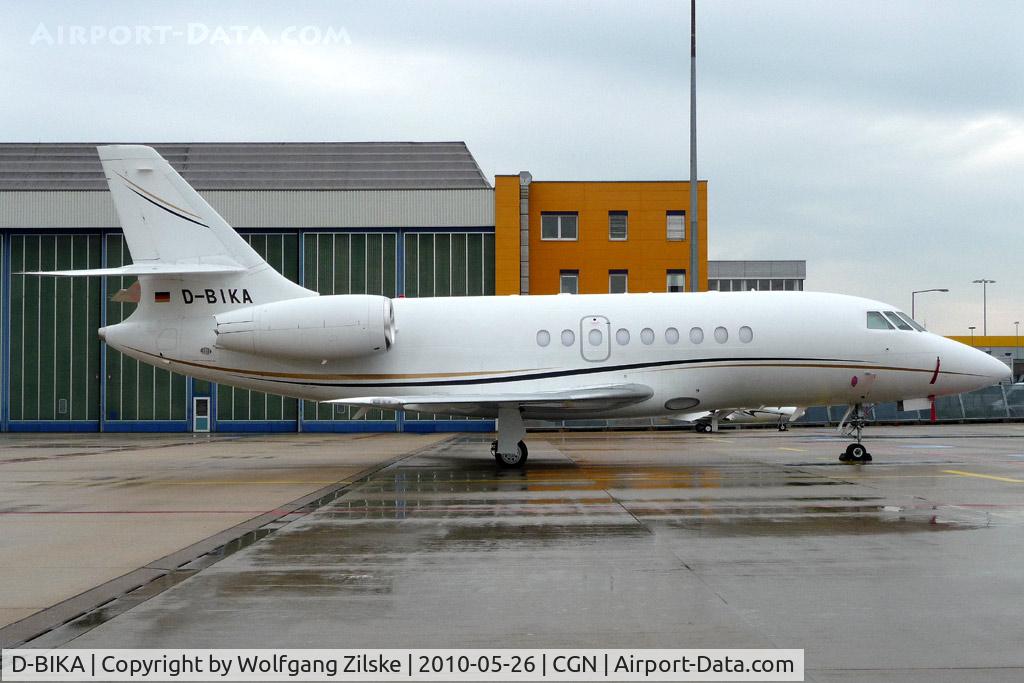 D-BIKA, 2006 Dassault Falcon 2000EX C/N 76, visitor