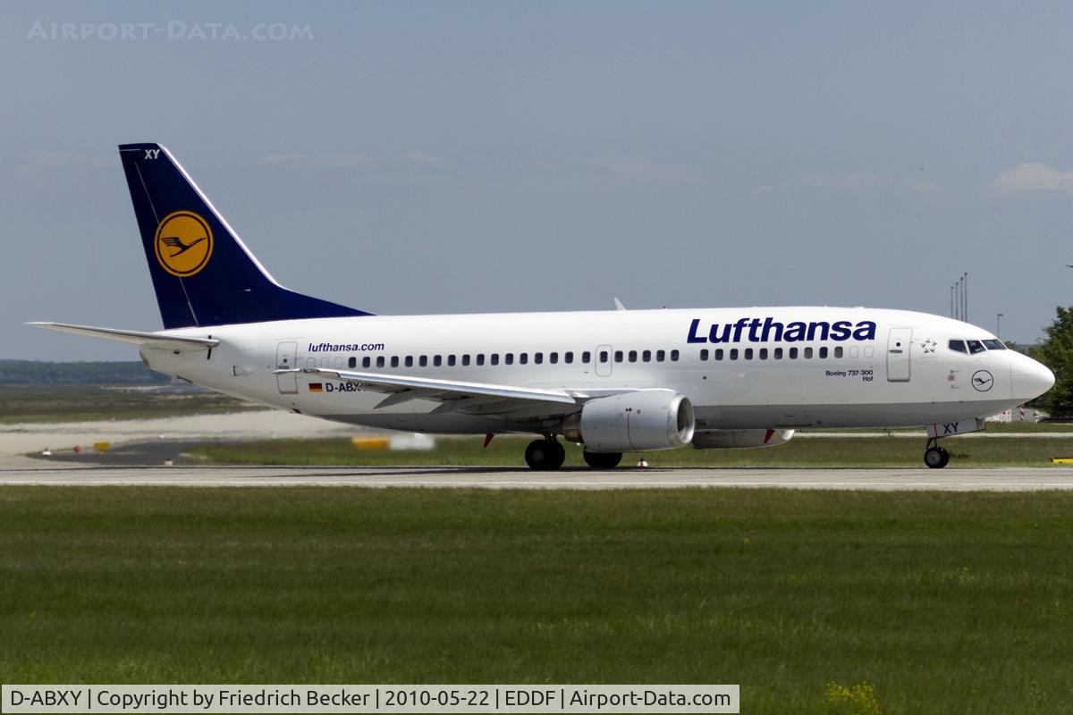 D-ABXY, 1989 Boeing 737-330 C/N 24563, departing via RW18W