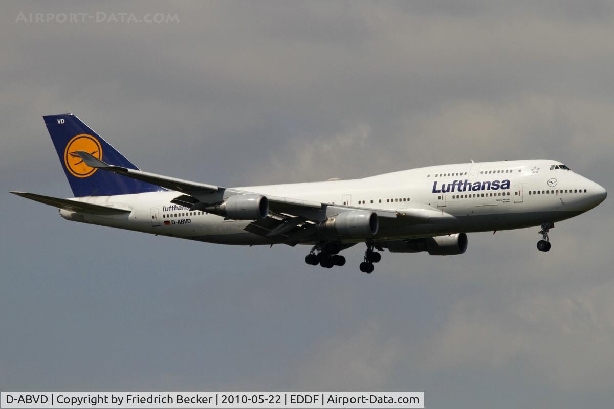 D-ABVD, 1990 Boeing 747-430 C/N 24740, on final RW07R