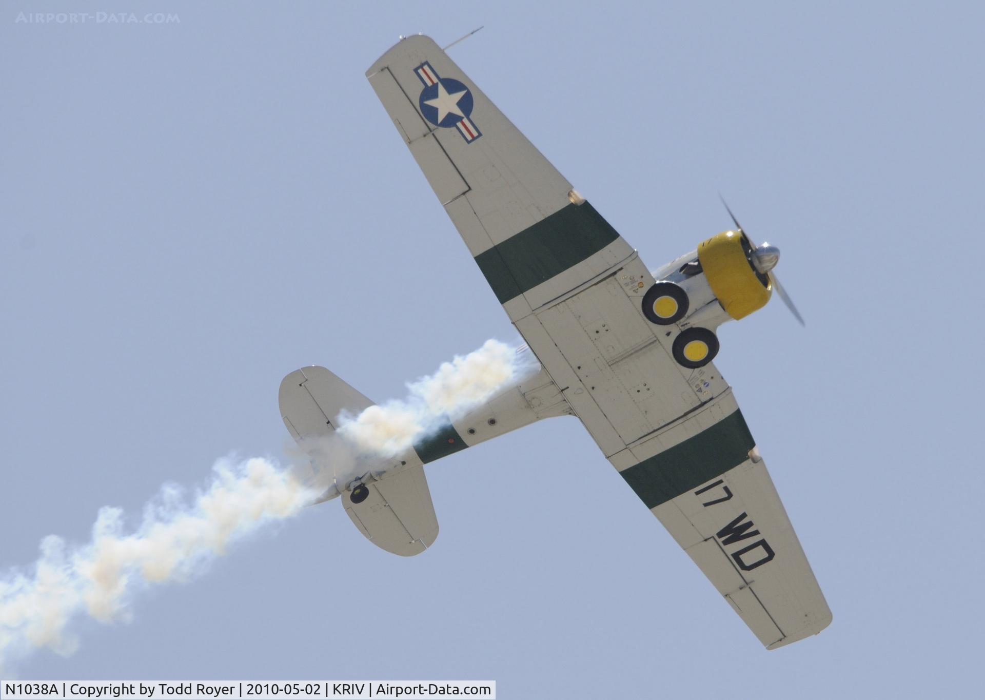 N1038A, 1944 North American SNJ-5 Texan C/N 90917 (121-41633), March Field Airfest 2010