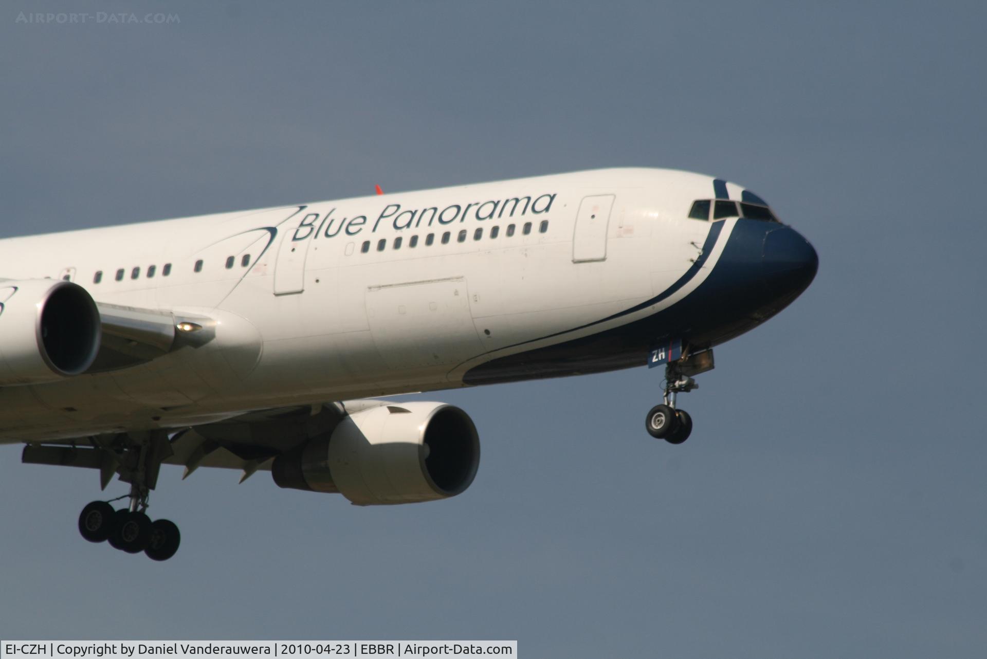 EI-CZH, 1998 Boeing 767-3G5/ER C/N 29435, Arrival to RWY 02