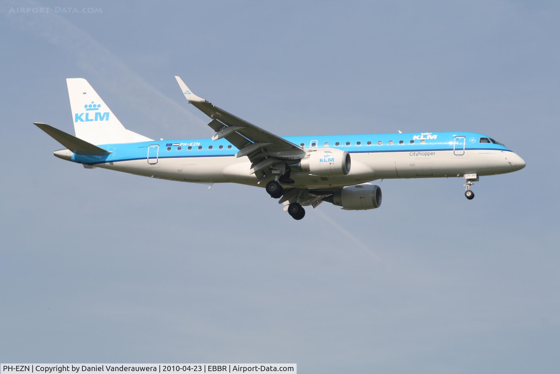 PH-EZN, 2010 Embraer 190LR (ERJ-190-100LR) C/N 19000342, Arrival of flight KL1723 to RWY 02