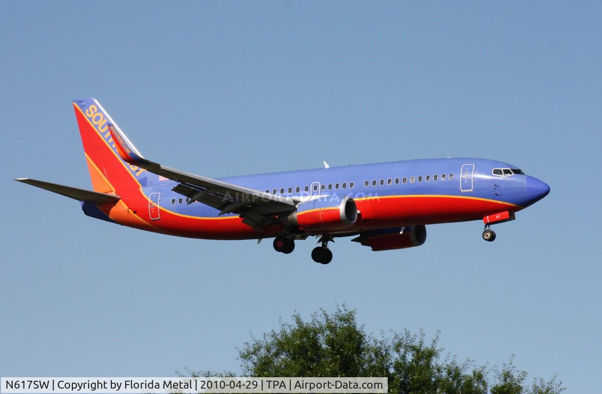 N617SW, 1995 Boeing 737-3H4 C/N 27700, Southwest 737-300