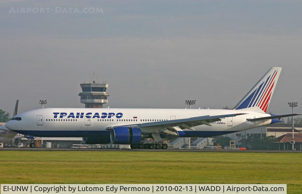EI-UNW, 1999 Boeing 777-222 C/N 30214, Transaero