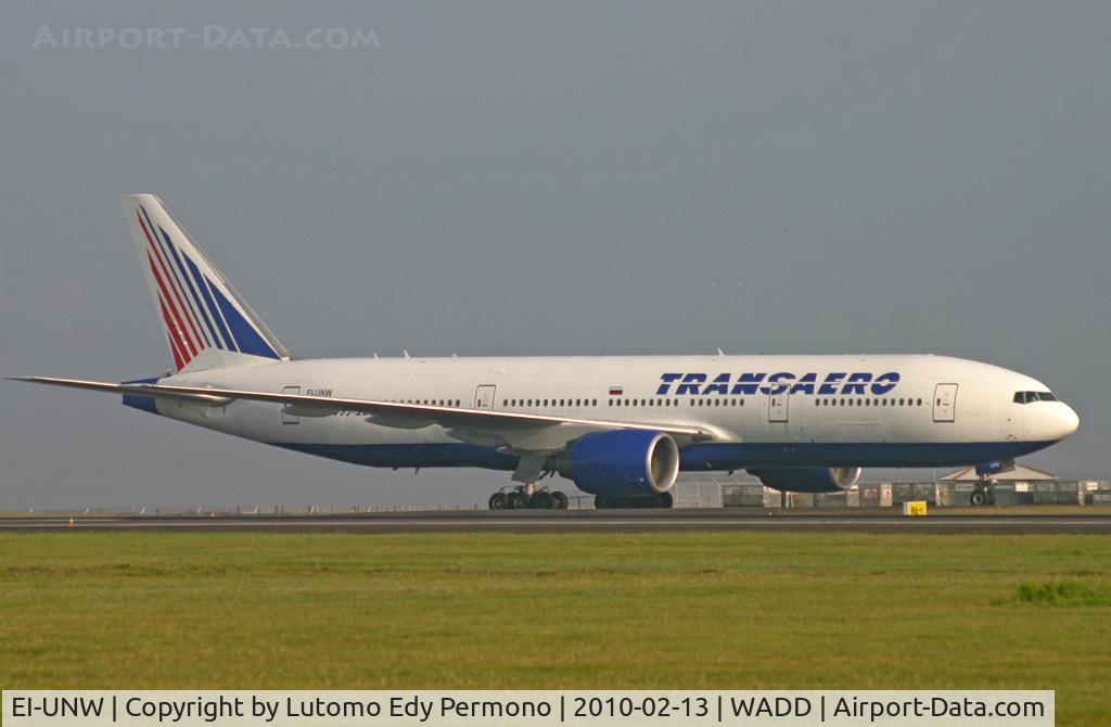 EI-UNW, 1999 Boeing 777-222 C/N 30214, Transaero
