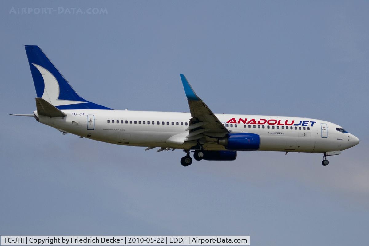 TC-JHI, 2007 Boeing 737-8FH C/N 35092, on final RW07R