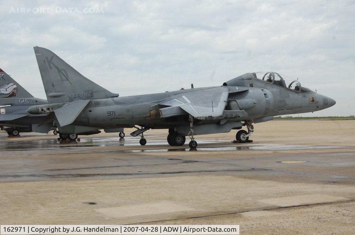 162971, McDonnell Douglas TAV-8B Harrier II C/N 212203/T3, at NAF Washington