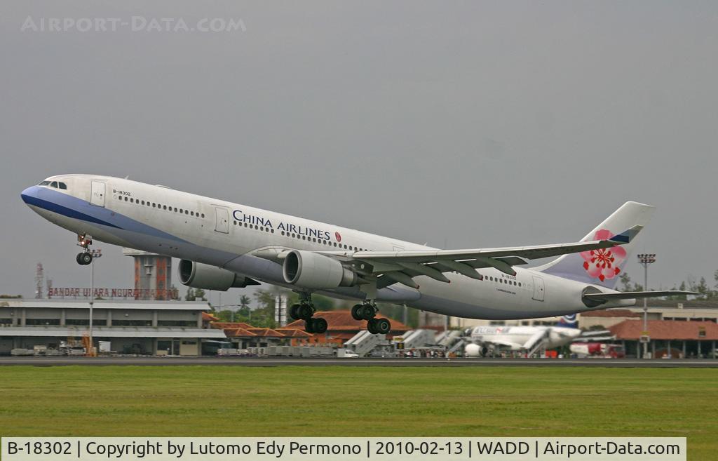 B-18302, 2004 Airbus A330-302 C/N 607, China Airlines