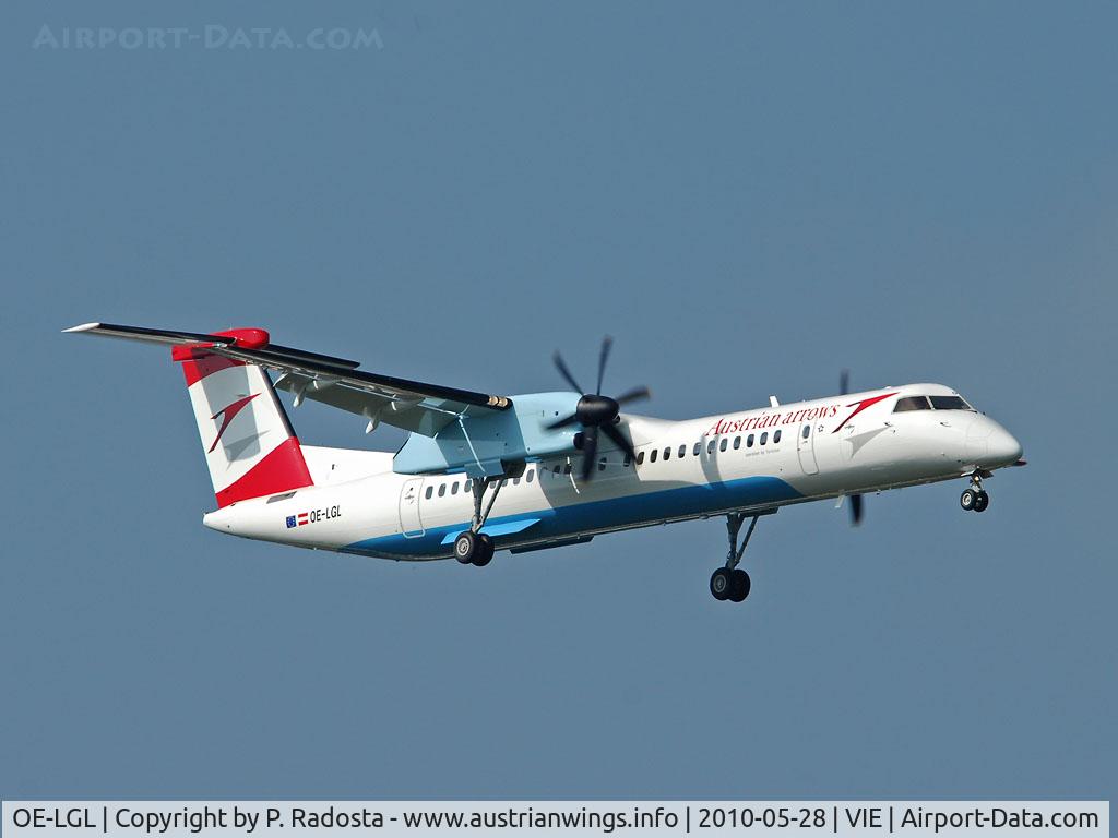 OE-LGL, 2010 De Havilland Canada DHC-8-402Q Dash 8 C/N 4310, Brandnew plane - Austrians first Dash8-Q400 NEXTGEN approaching RWY 34 - probably one of the first pictures of that new plane at VIE!
