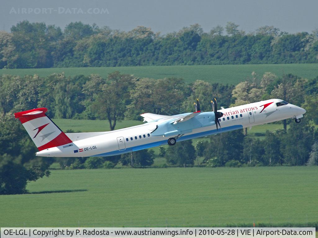 OE-LGL, 2010 De Havilland Canada DHC-8-402Q Dash 8 C/N 4310, Brandnew plane - Austrians first Dash8-Q400 NEXTGEN taking off from RWY 29 - probably one of the first pictures of that new plane at VIE!