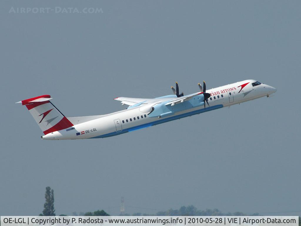 OE-LGL, 2010 De Havilland Canada DHC-8-402Q Dash 8 C/N 4310, Brandnew plane - Austrians first Dash8-Q400 NEXTGEN taking off from RWY 29 - probably one of the first pictures of that new plane at VIE!