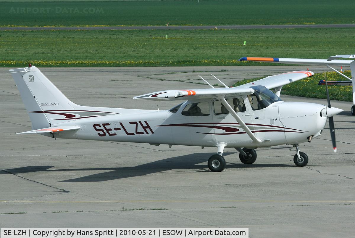 SE-LZH, 2006 Cessna 172R C/N 17281329, Scandinavian Aviation Academy Cessna 172R