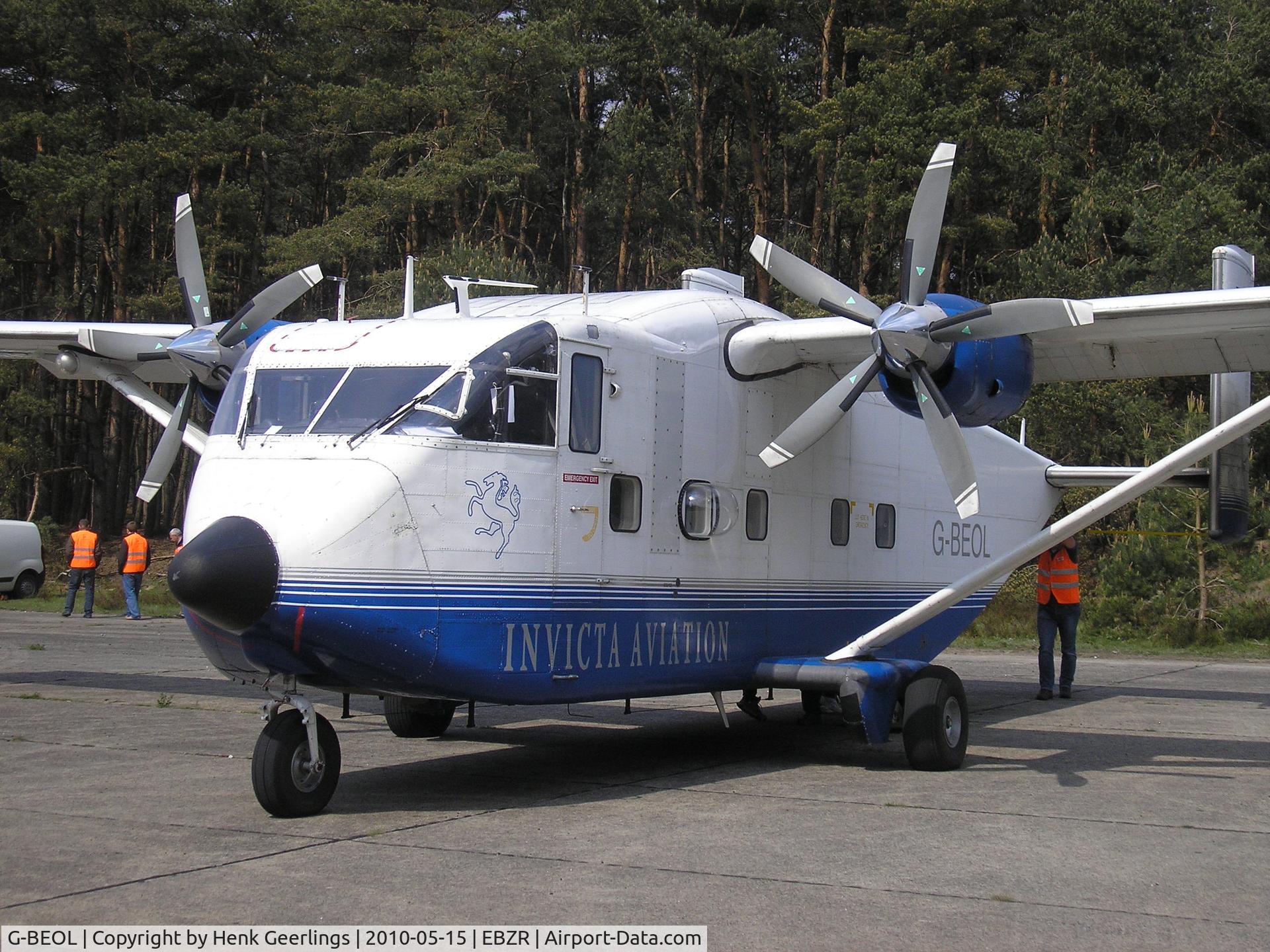 G-BEOL, 1977 Short SC-7 Skyvan 3-100 C/N SH.1954, Chipmunk & Cirrus Meet , May 2010