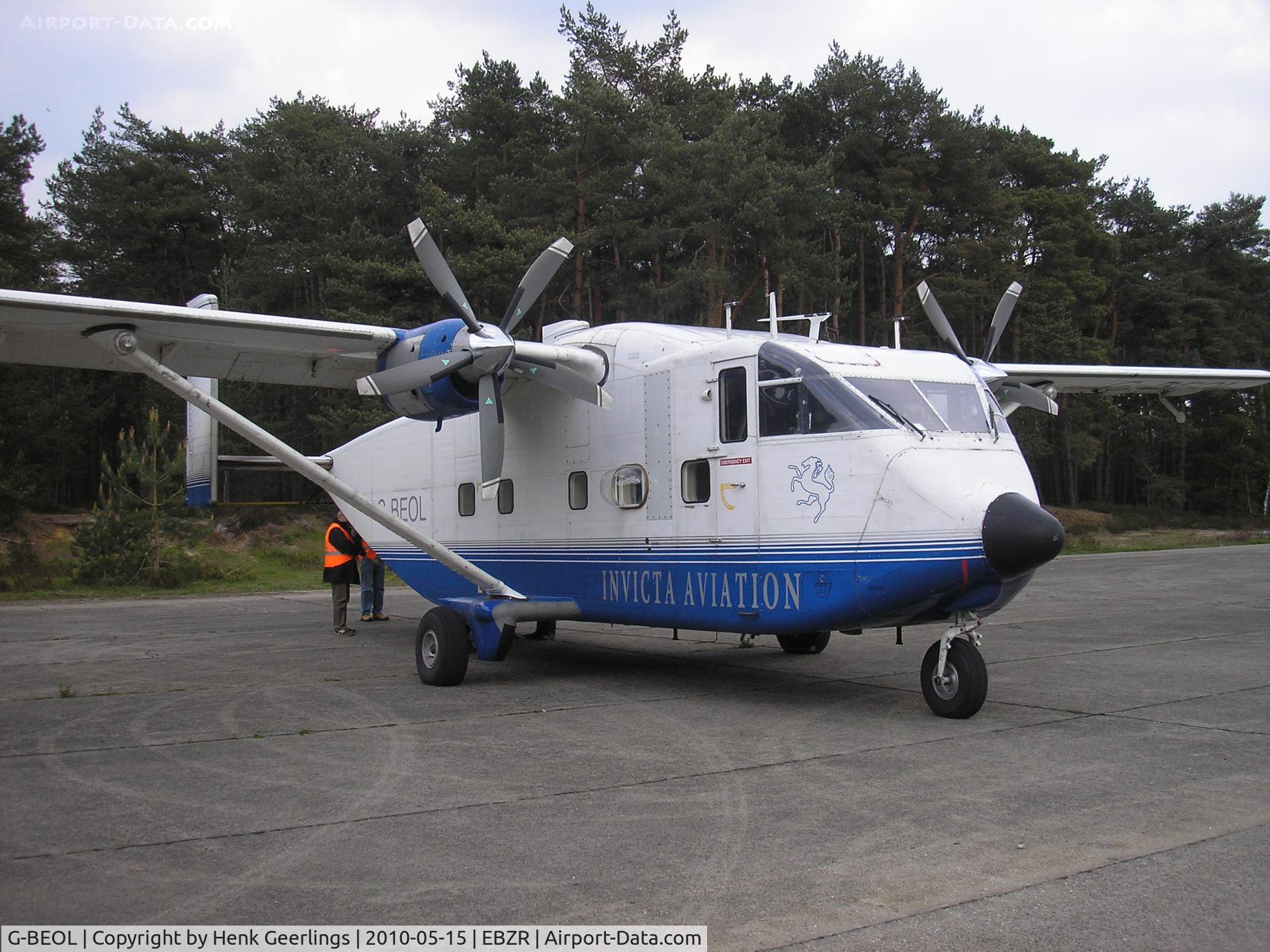 G-BEOL, 1977 Short SC-7 Skyvan 3-100 C/N SH.1954, Chipmunk & Cirrus Meet , May 2010