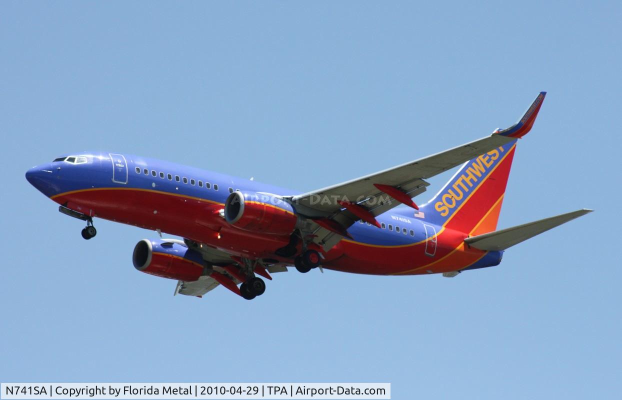 N741SA, 1998 Boeing 737-7H4 C/N 29277, Southwest 737-700