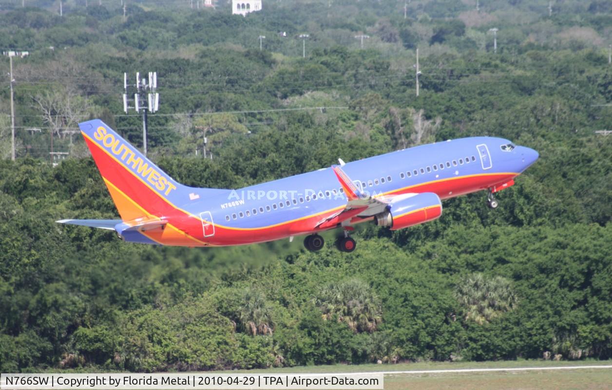 N766SW, 2000 Boeing 737-7H4 C/N 29806, Southwest 737-700