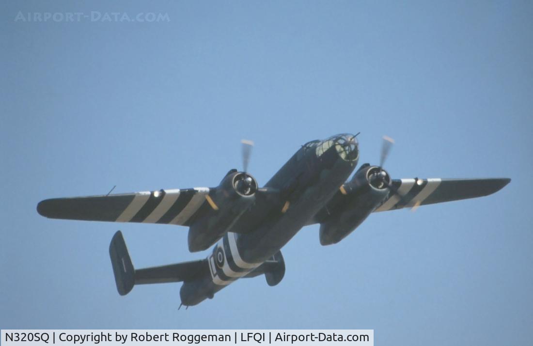 N320SQ, 1944 North American B-25N Mitchell C/N 108-32782, Tigermeet Cambrai.05-1994.Invasionstripes.