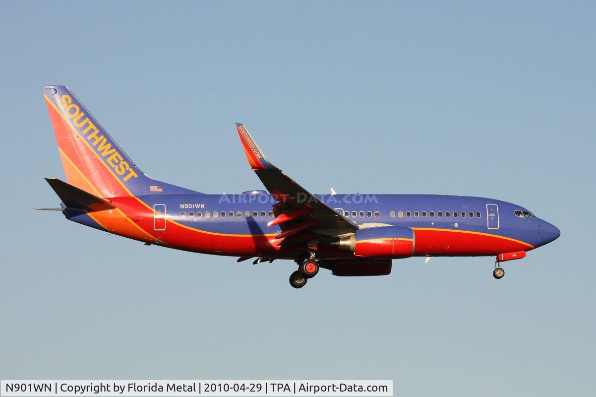 N901WN, 2007 Boeing 737-7H4 C/N 32545, Southwest 737-700