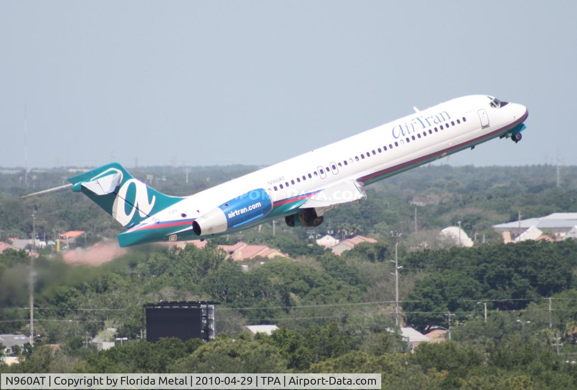 N960AT, 2001 Boeing 717-200 C/N 55022, Air Tran 717