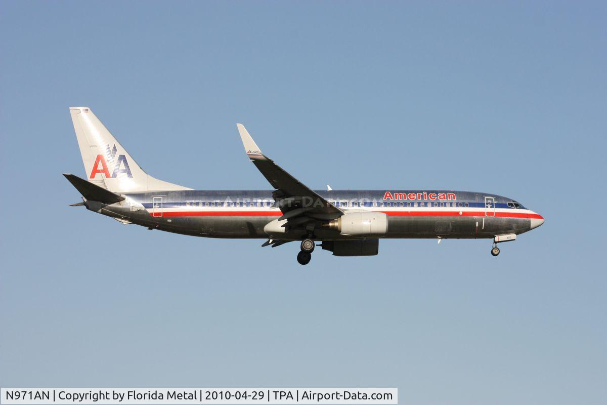 N971AN, 2001 Boeing 737-823 C/N 29547, American 737-800