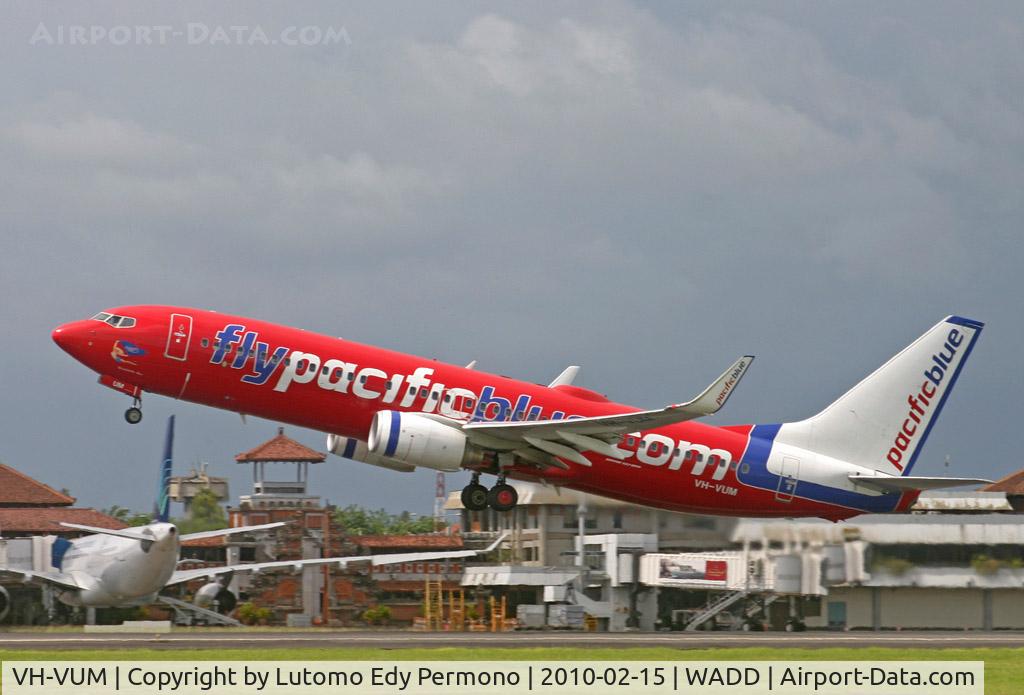 VH-VUM, 2007 Boeing 737-8BK C/N 29675, Pacific Blue