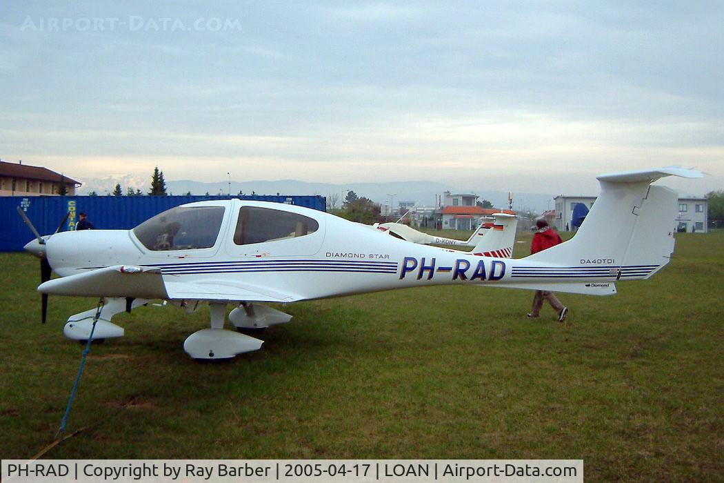 PH-RAD, 2005 Diamond DA-40D Diamond Star C/N D4.161, Seen here at the Diamond facility at Weiner Neustadt-Ost~Austria