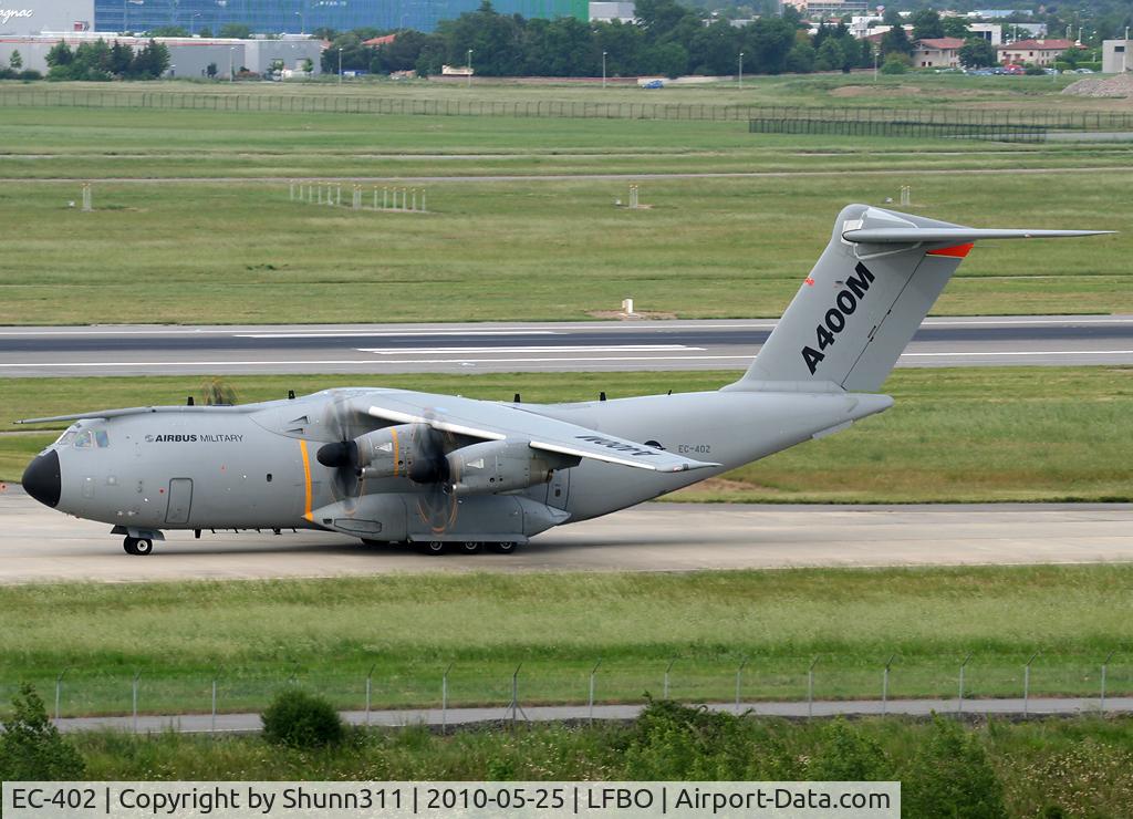 EC-402, 2010 Airbus A400M Atlas C/N 002, On test with Airbus @ LFBO