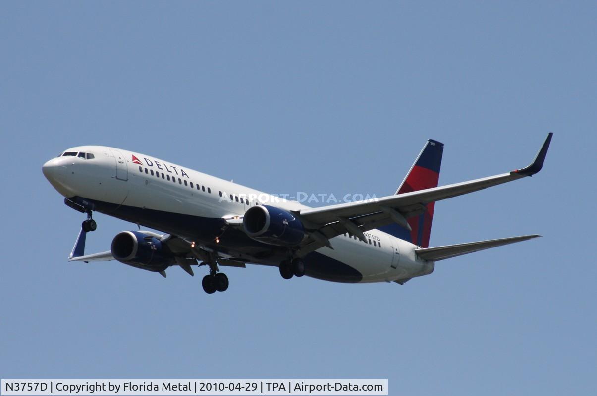 N3757D, 2001 Boeing 737-832 C/N 30813, Delta 737-800