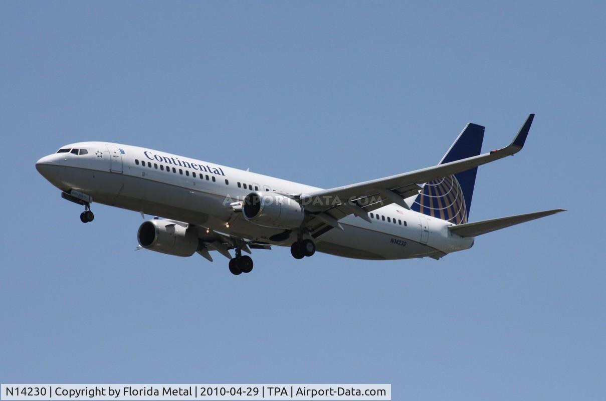 N14230, 1999 Boeing 737-824 C/N 28794, Continental 737-800