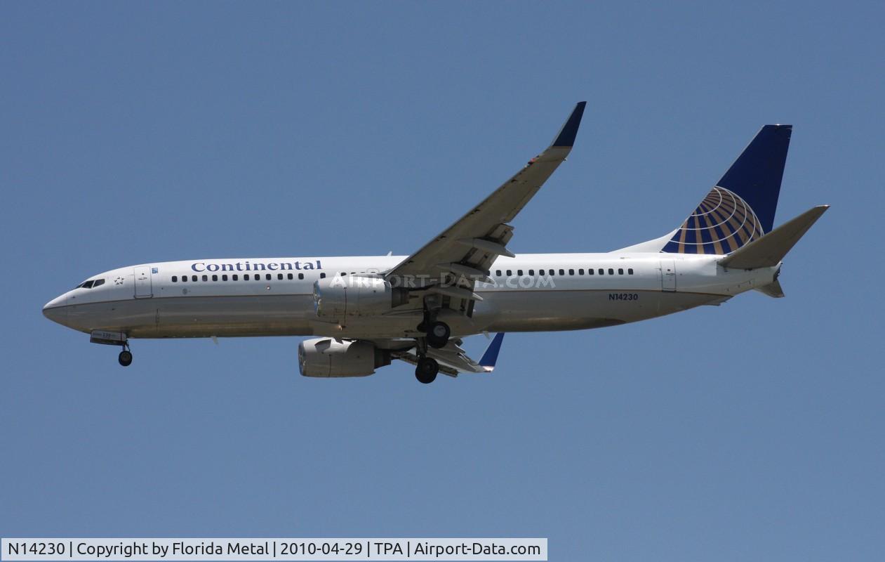 N14230, 1999 Boeing 737-824 C/N 28794, Continental 737-800