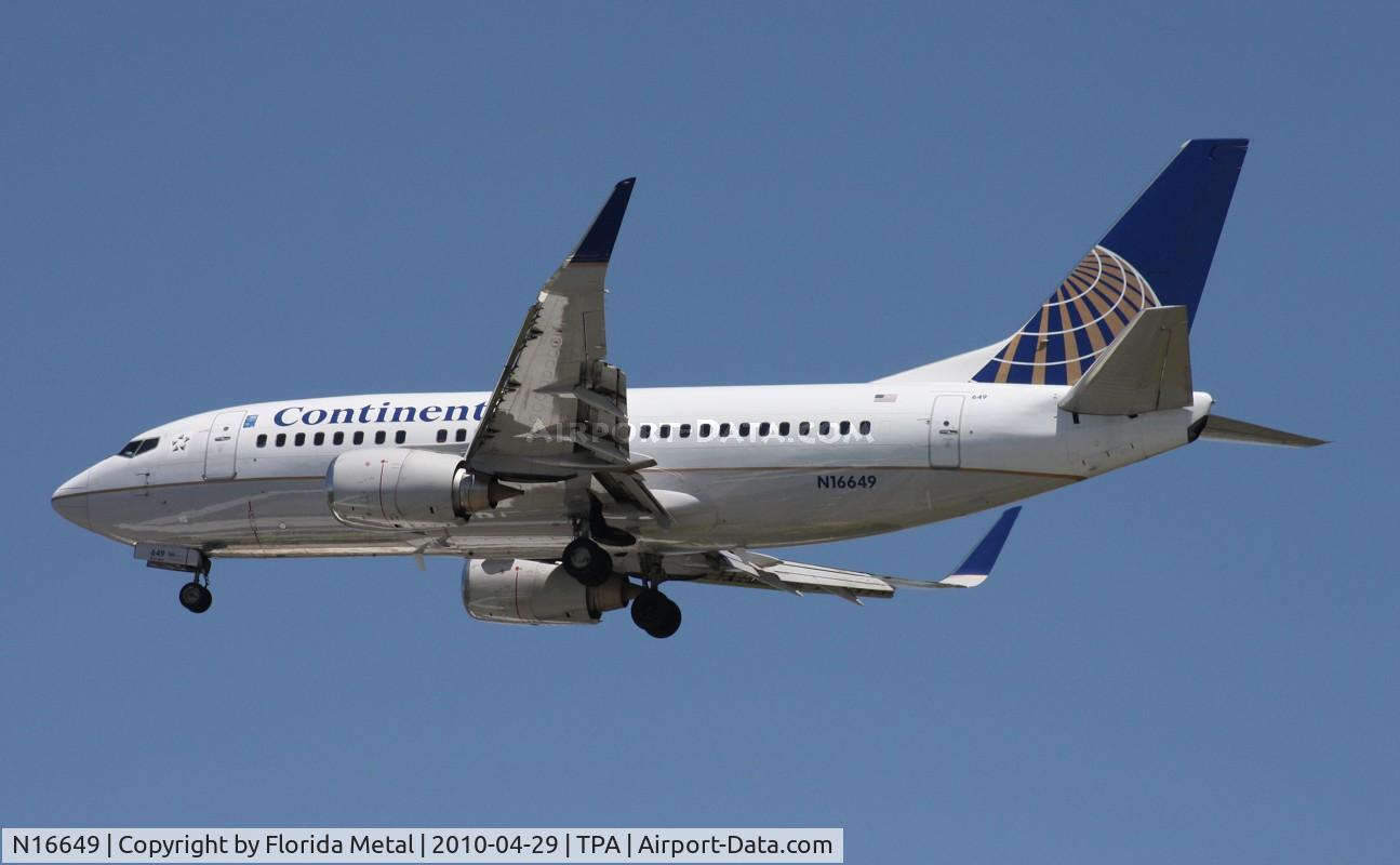 N16649, 1997 Boeing 737-524 C/N 28910, Continental 737-500