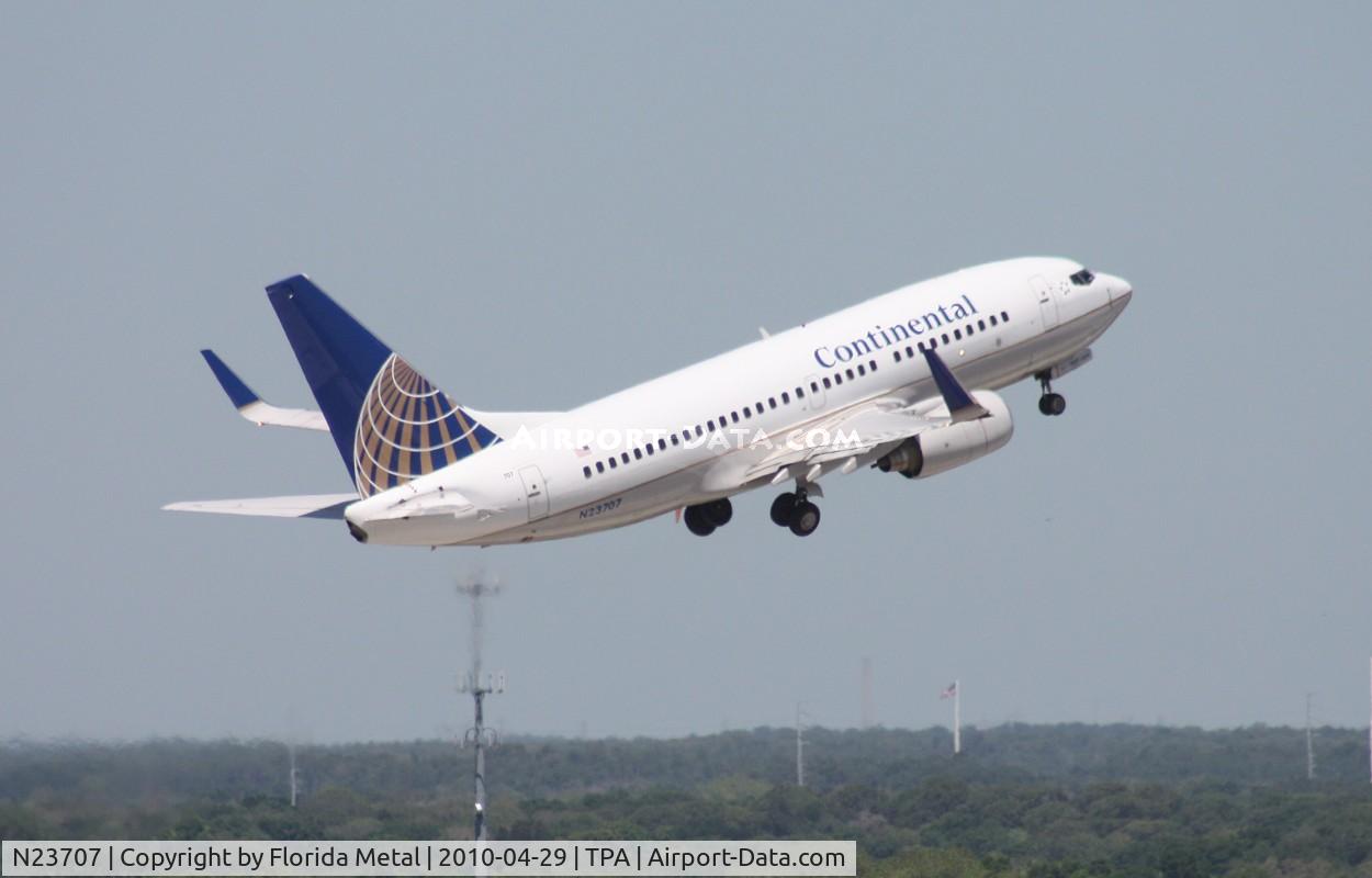 N23707, 1998 Boeing 737-724 C/N 28768, Continental 737-700