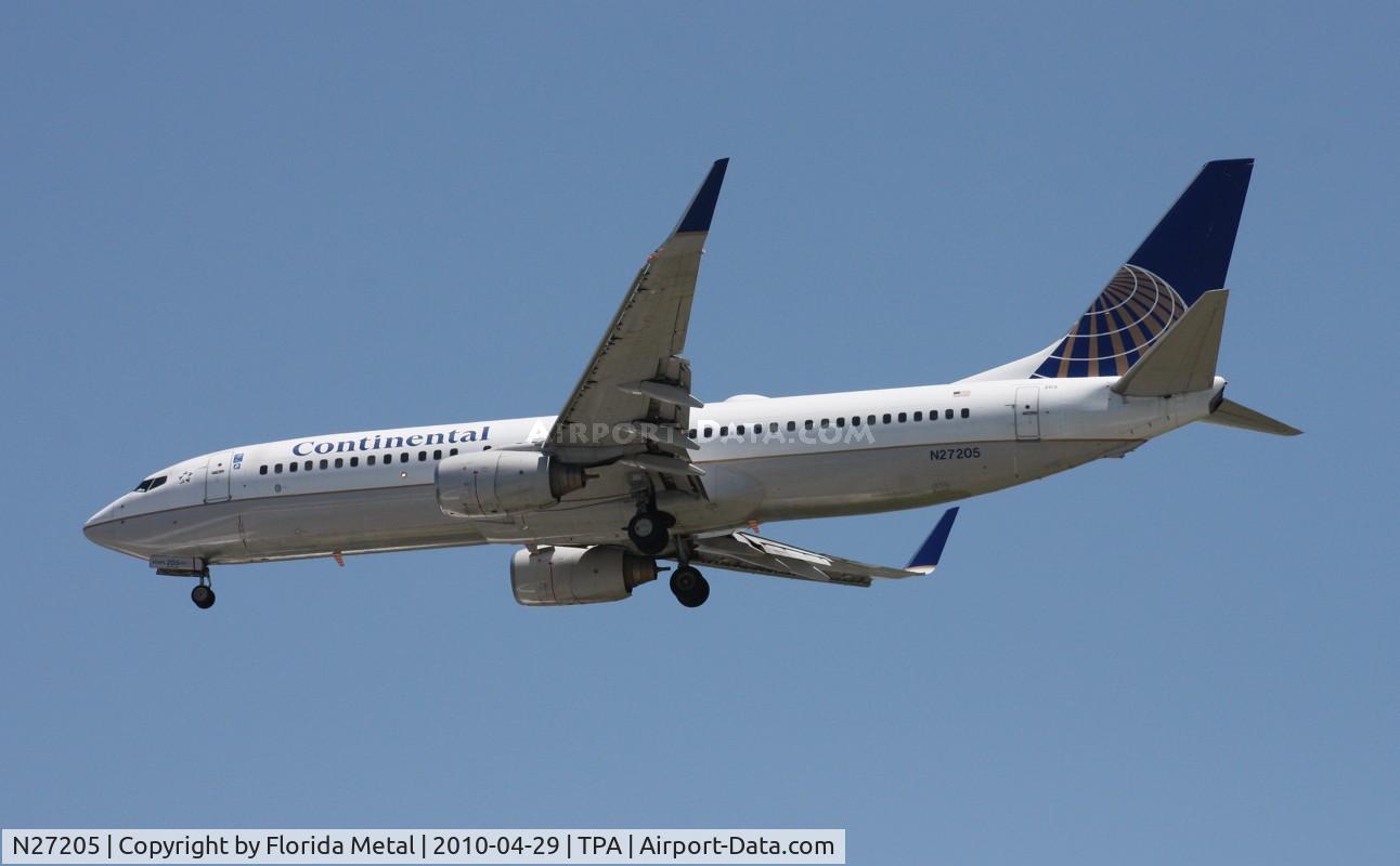 N27205, 2000 Boeing 737-824 C/N 30577, Continental 737-800