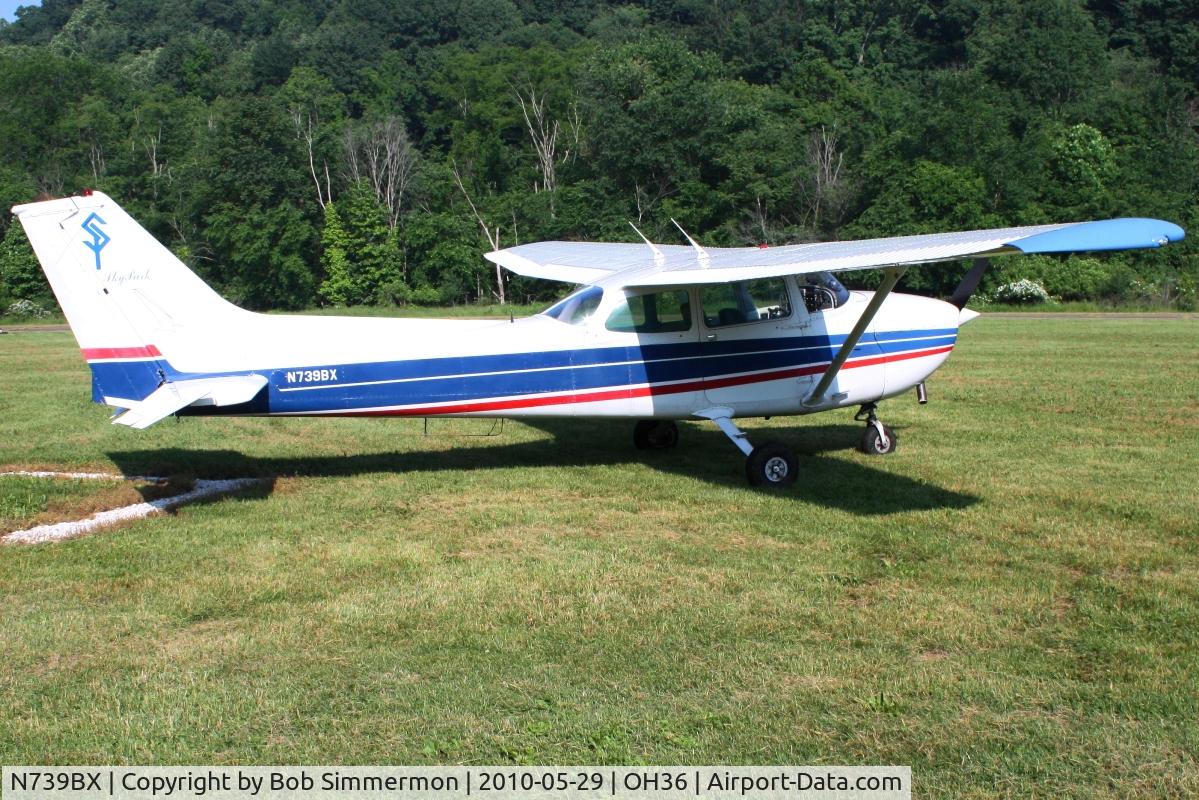 N739BX, 1978 Cessna 172N C/N 17270423, At the Zanesville Riverside breakfast fly-in.