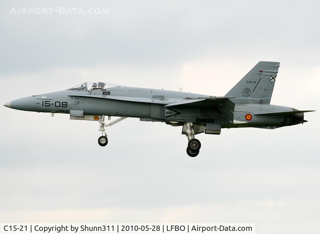 C15-21, McDonnell Douglas EF-18A Hornet C/N 0565/A472, Landing rwy 32R after demo @ LFBR for Air Expo Airshow 2010