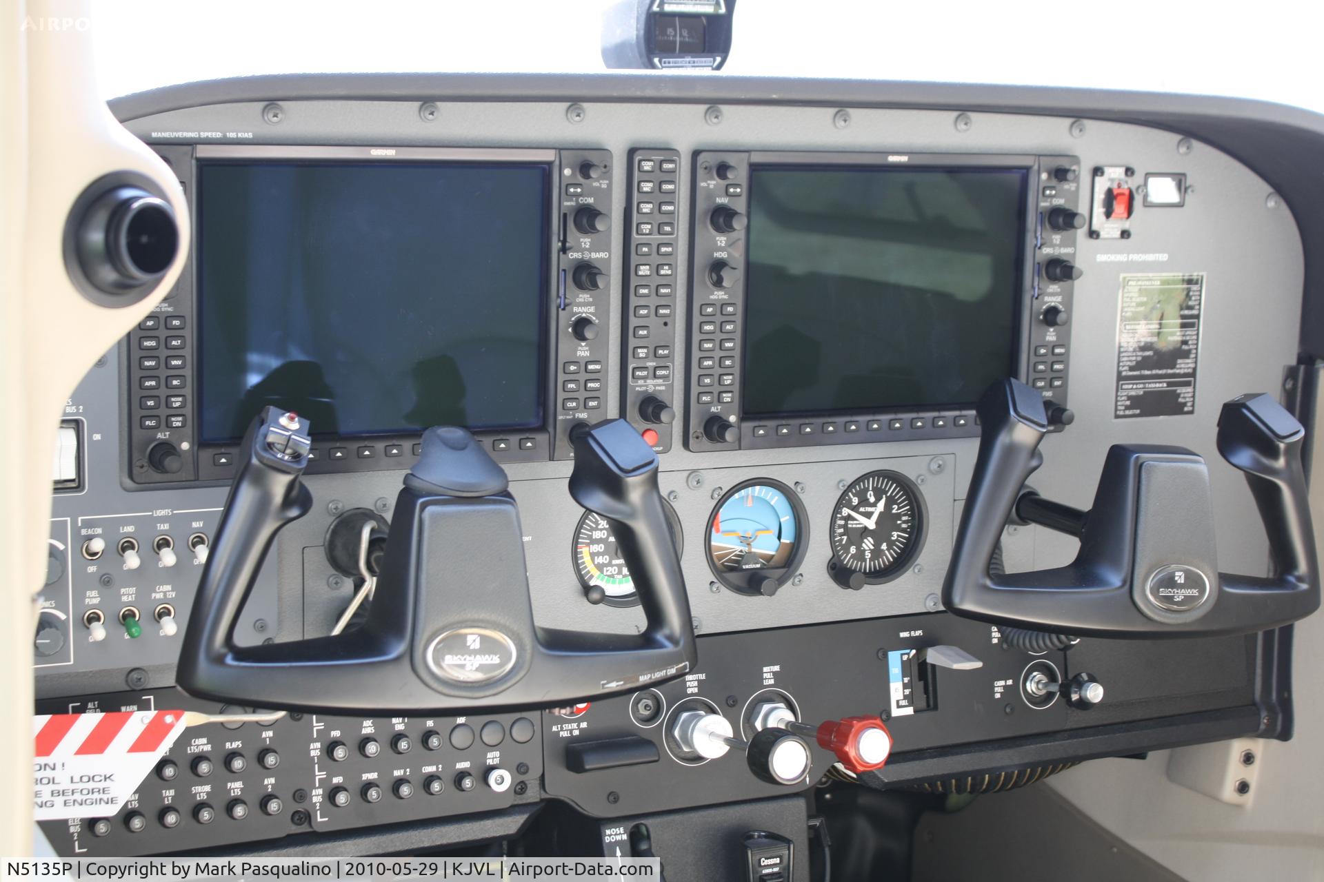 N5135P, Cessna 172S C/N 172S10936, Cessna 172P