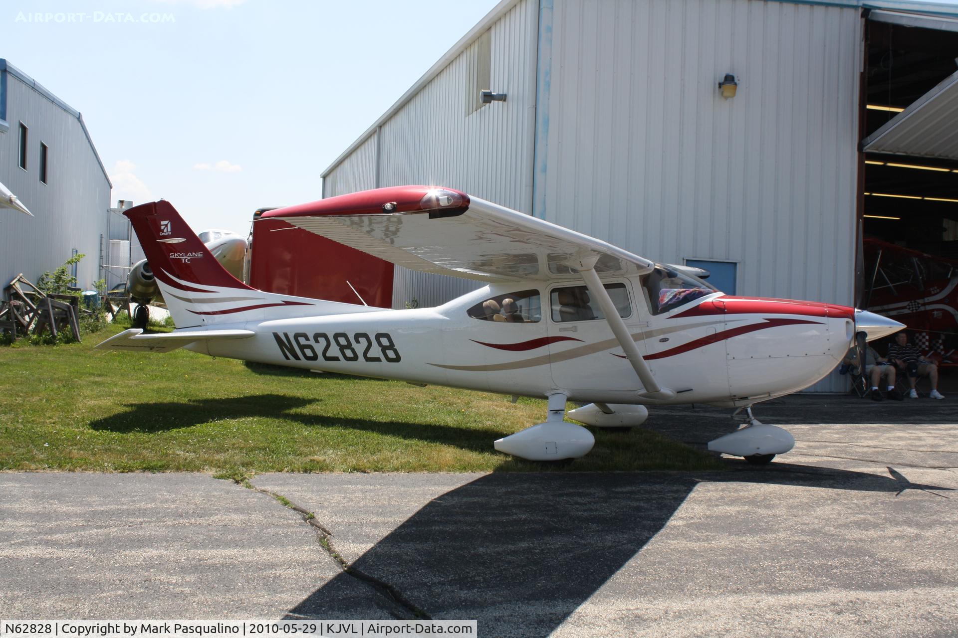 N62828, 2008 Cessna T182T Turbo Skylane C/N T18208867, Cessna T182T