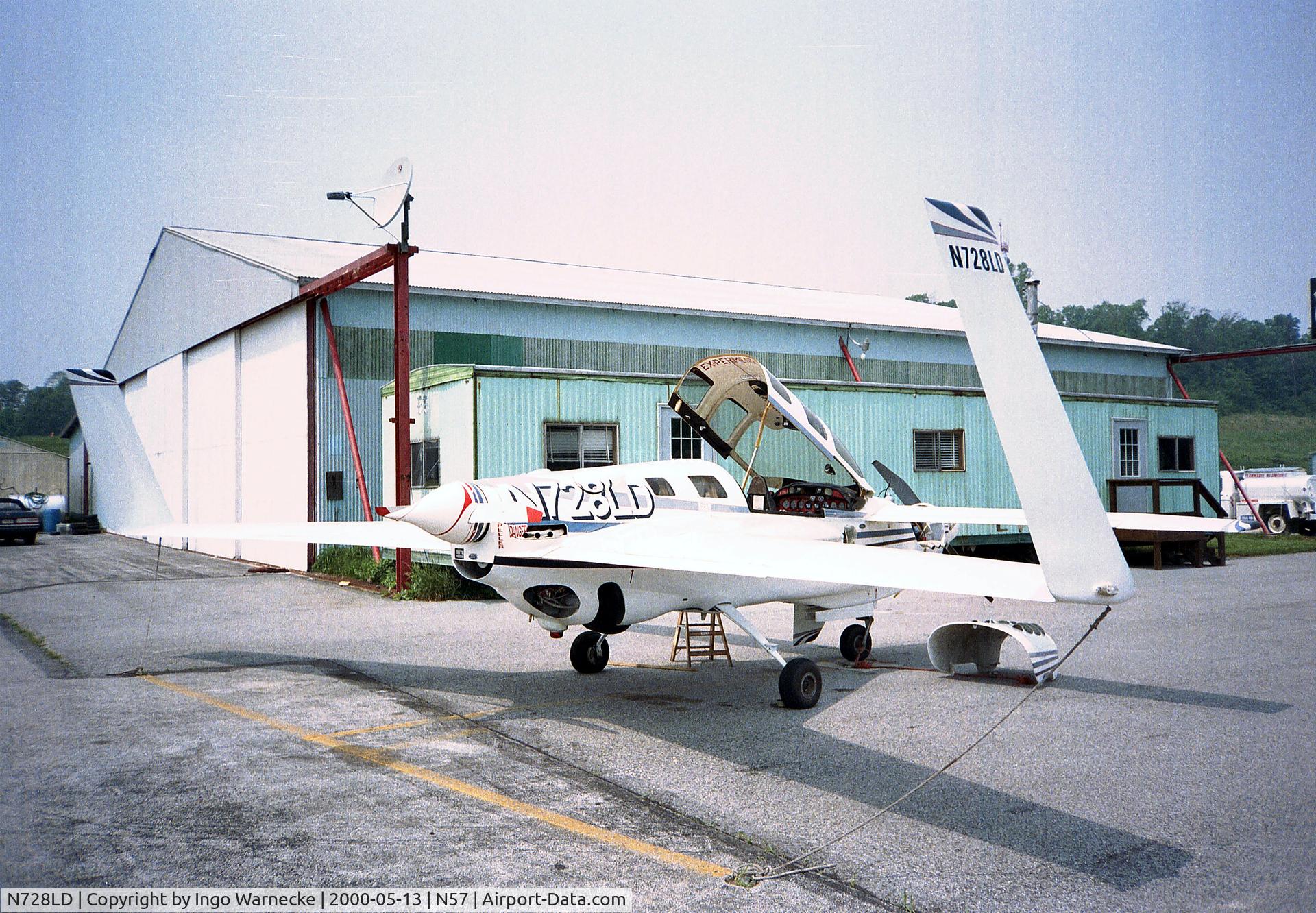 N728LD, 1999 Rutan Defiant C/N 106, Rutan (Stevens) Defiant RG at New Garden Airport, Toughkenamon PA