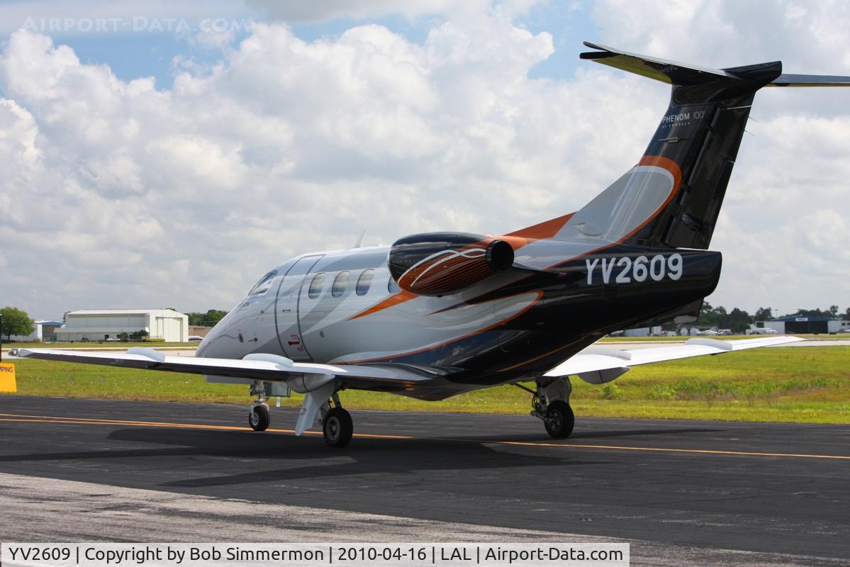 YV2609, 2009 Embraer EMB-500 Phenom 100 C/N 50000080, Sun N Fun 2010