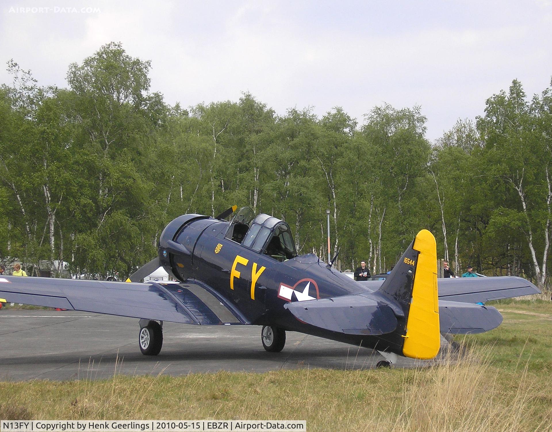 N13FY, 1942 North American AT-6A Texan C/N 78-6922, Chipmunk & Cirrus Meet , May 2010