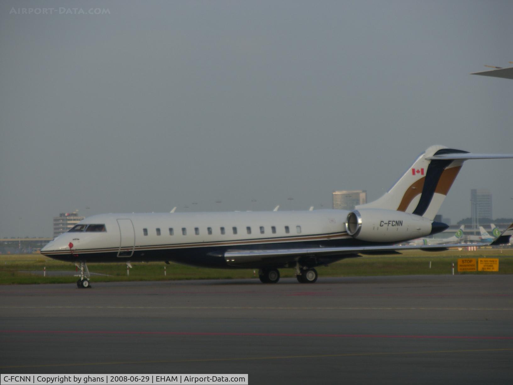 C-FCNN, 2007 Bombardier BD-700-1A10 Global Express XRS C/N 9244, Spl East