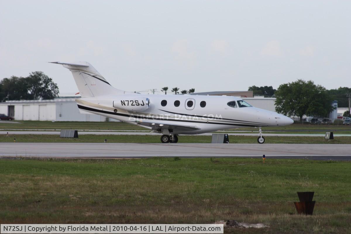 N72SJ, 2004 Beech 390 Premier 1 C/N RB-115, Raytheon 390