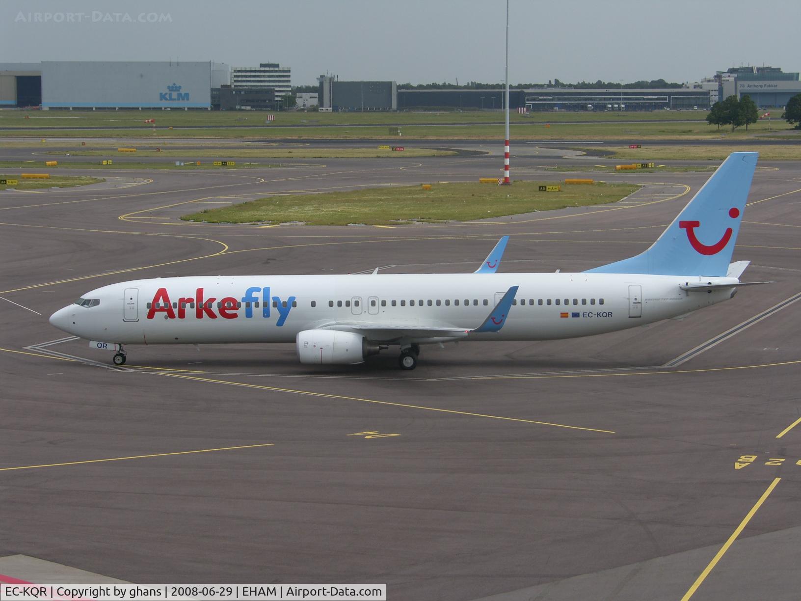 EC-KQR, 2008 Boeing 737-96N/ER C/N 35225, On lease from Futura