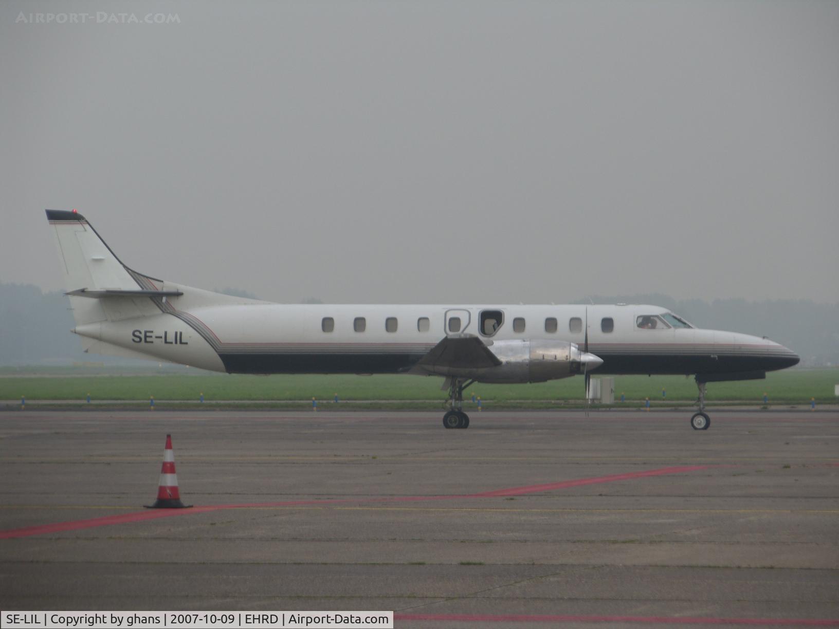 SE-LIL, 1981 Swearingen SA227-AC Metro III C/N AC-432B, Missing emergencydoor