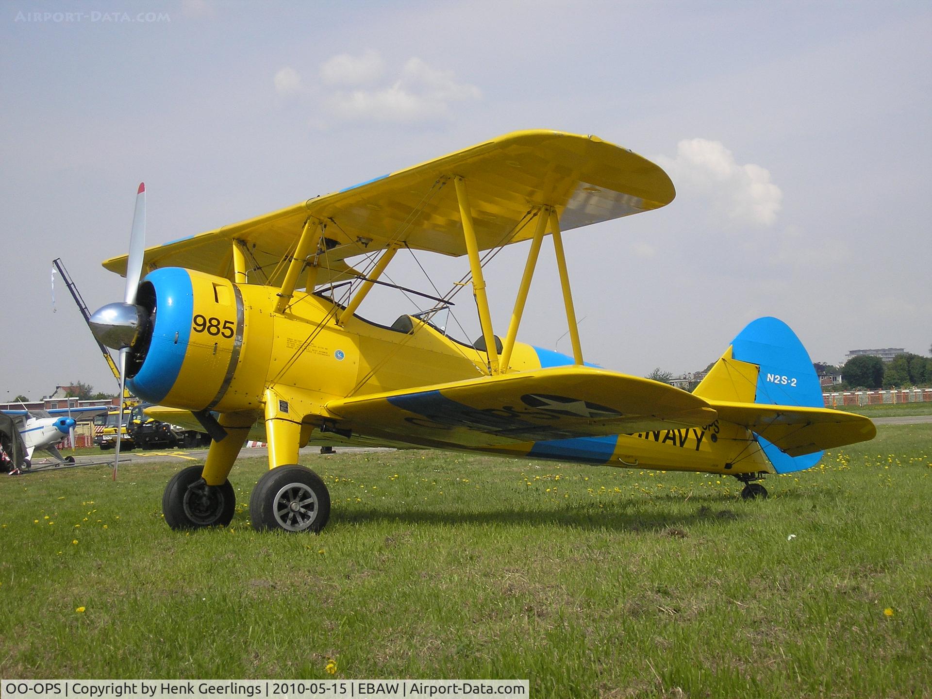 OO-OPS, 1943 Boeing E75 C/N 75-5093, Stampe Fly In